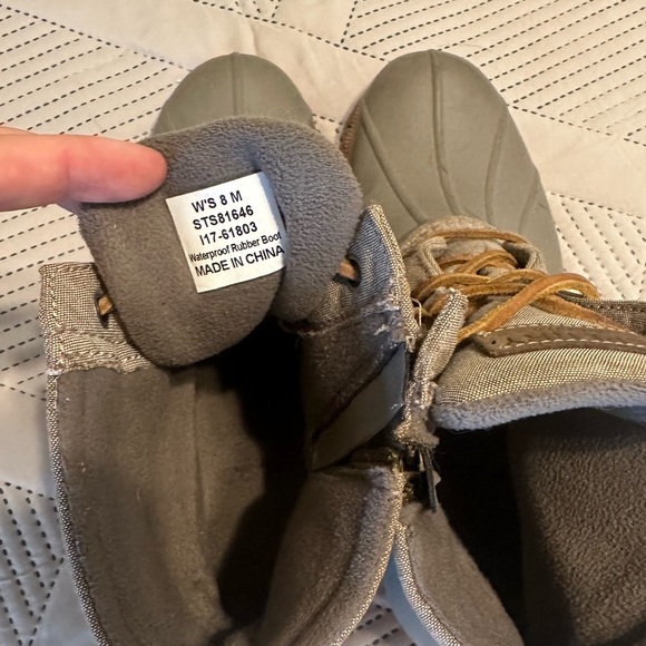 Sperry Duck Boots - Picture 4 of 5